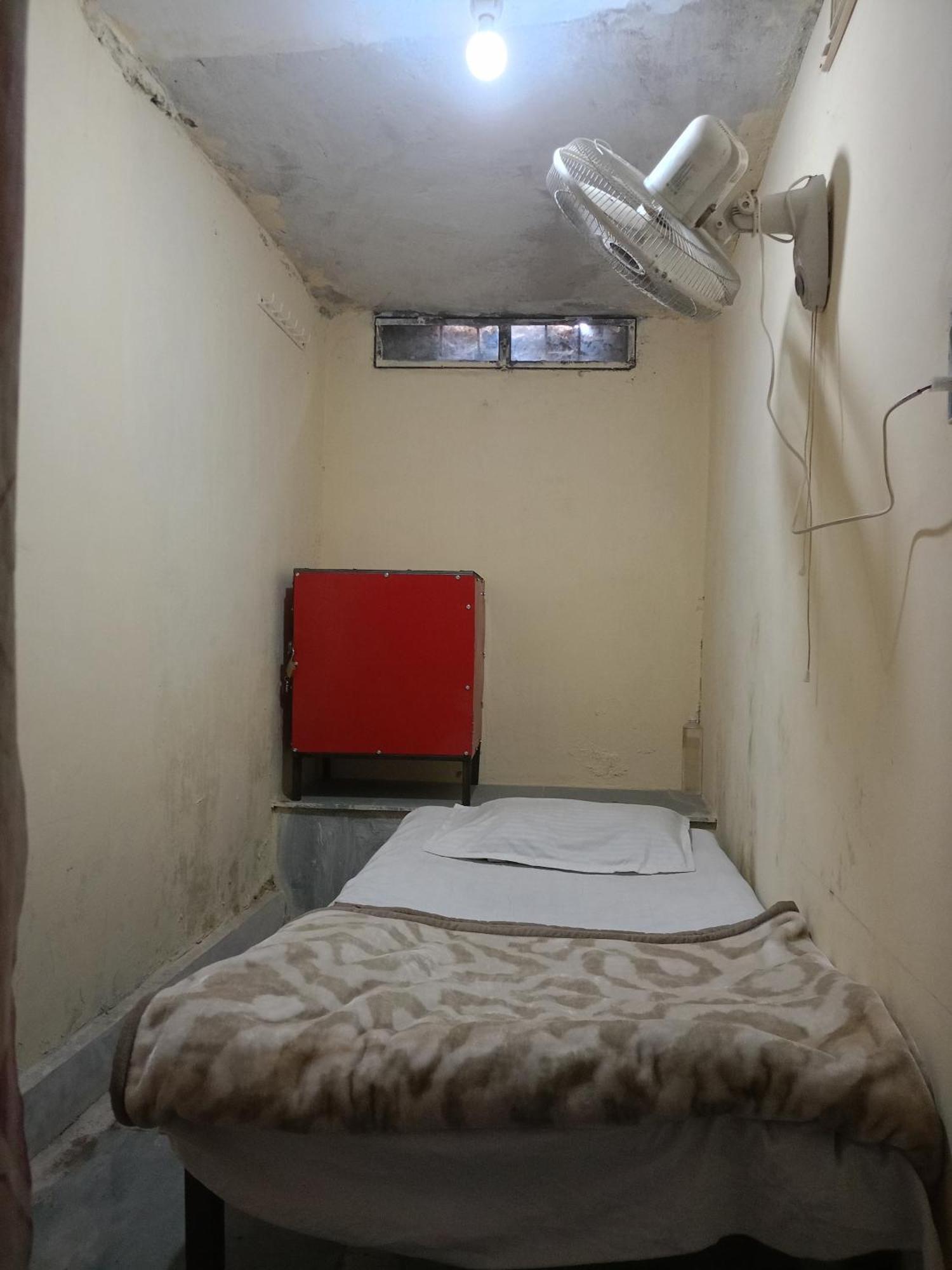 Blue Stone Dormitory Bhopal Habitación foto
